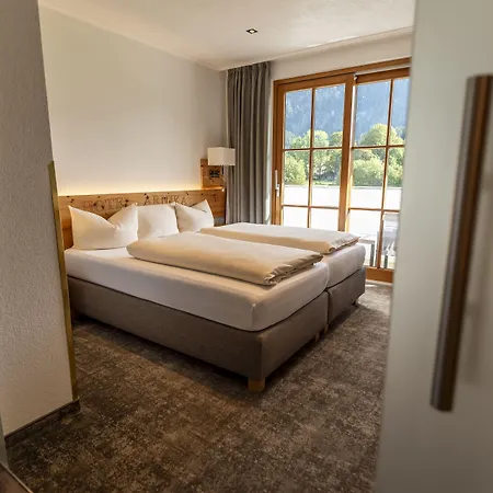 Arnika Garni Hotel